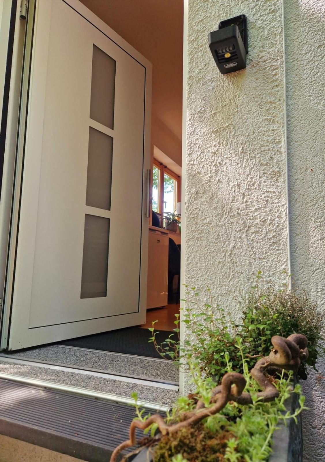 Ferienwohnung Lug エクステリア 写真